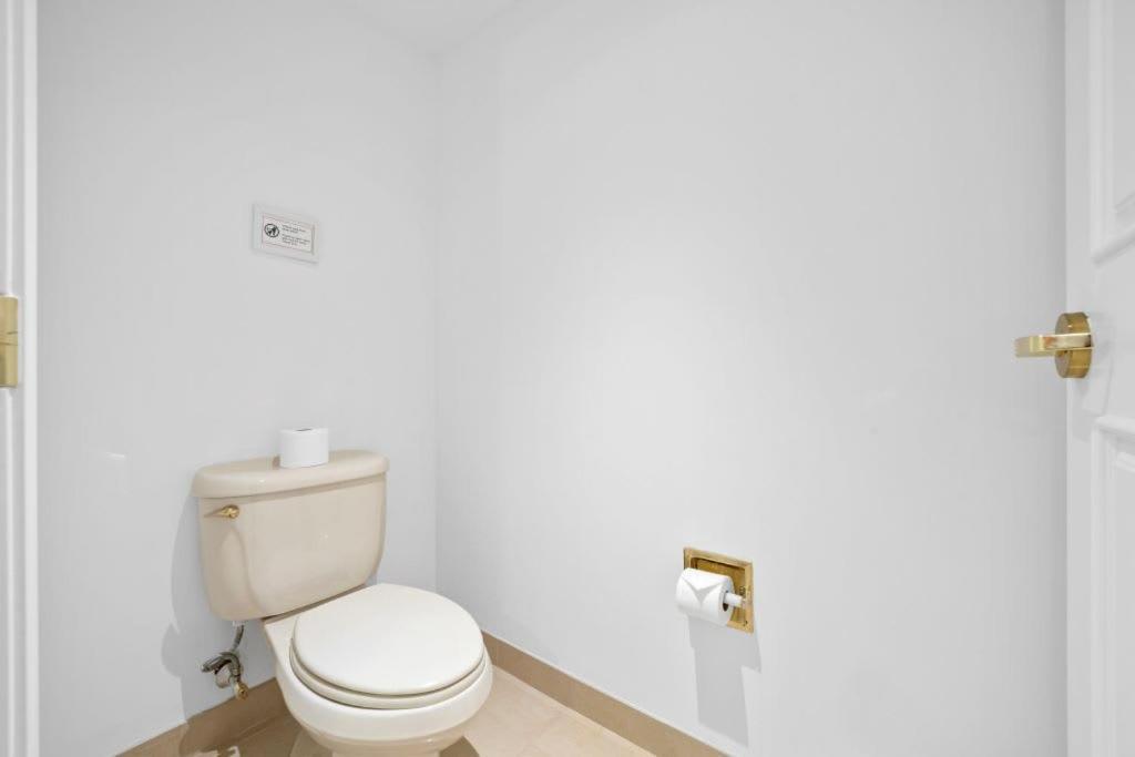 Sleep Six Cozysuites, 1Br 2Ba On The Boardwalk Atlantic City Eksteriør billede