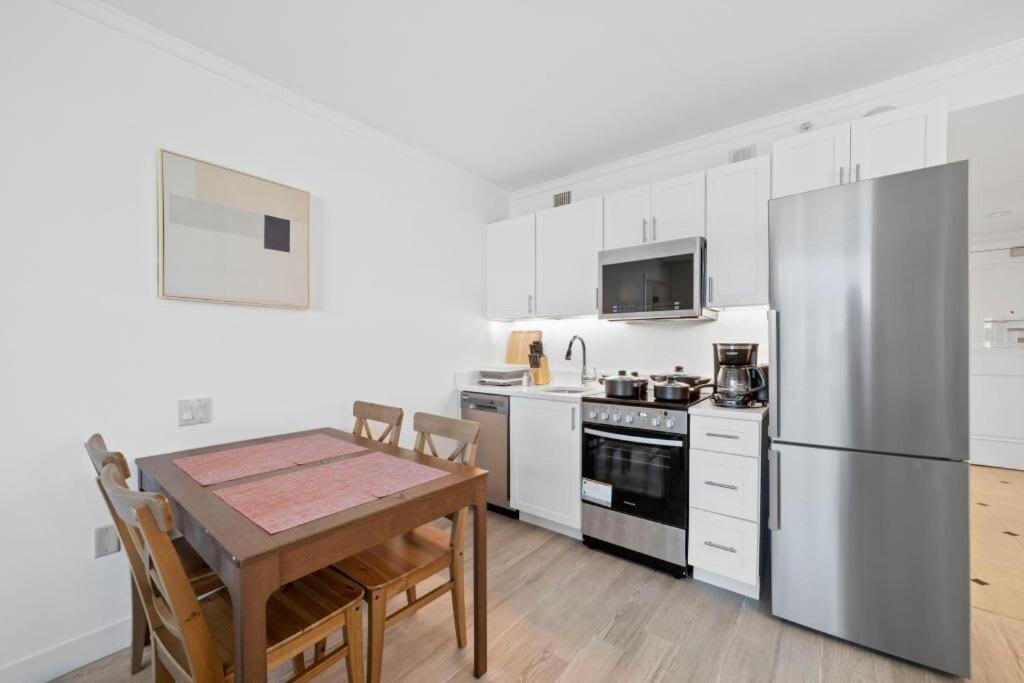 Sleep Six Cozysuites, 1Br 2Ba On The Boardwalk Atlantic City Eksteriør billede