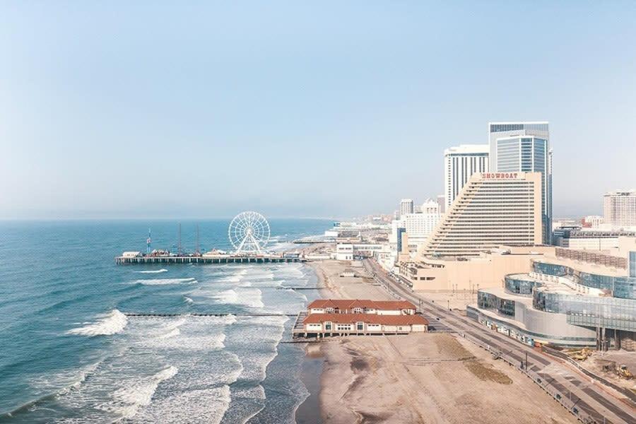 Sleep Six Cozysuites, 1Br 2Ba On The Boardwalk Atlantic City Eksteriør billede